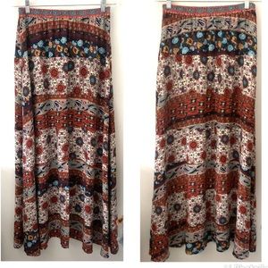 Umgee Boho Print Elastic Waist Maxi Skirt with Slit SZ M